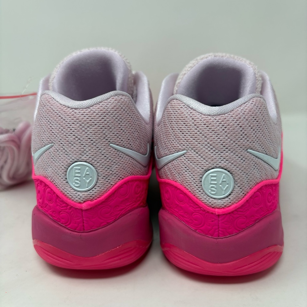 New Nike KD 16 NRG Aunt Pearl Kay Yow Hyper Pink  Mens 7.5 Wmns 9 FN4929-600 - Picture 5 of 9